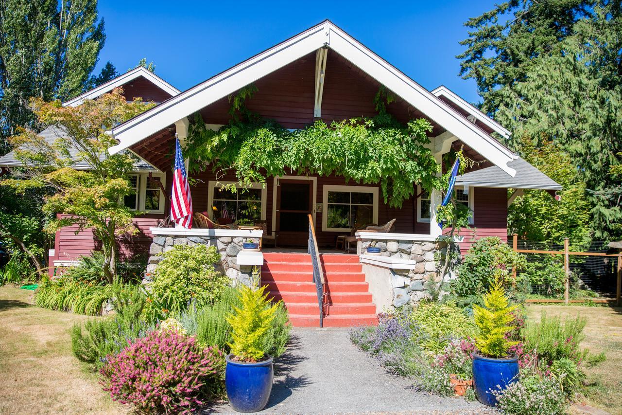 Kangaroo House Bed & Breakfast Eastsound Exterior photo