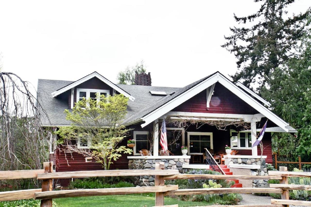 Kangaroo House Bed & Breakfast Eastsound Exterior photo